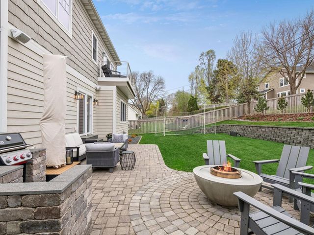 5712 Beard Avenue S, Edina, MN 55410