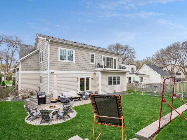 5712 Beard Avenue S, Edina, MN 55410