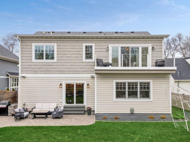 5712 Beard Avenue S, Edina, MN 55410