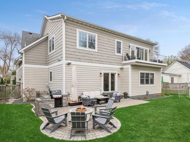 5712 Beard Avenue S, Edina, MN 55410