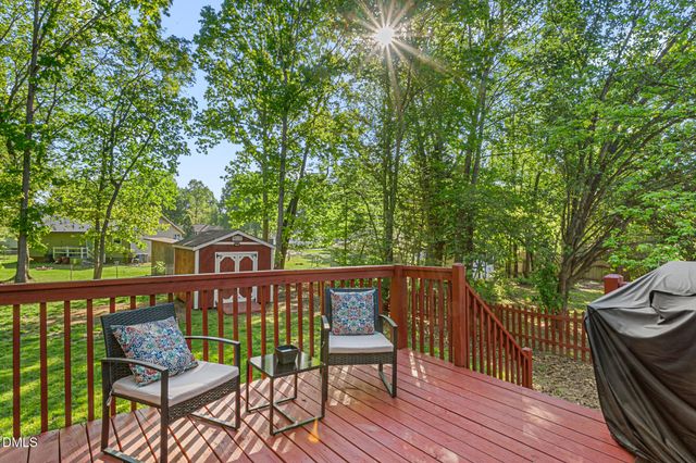 1106 Longleaf Drive, Gibsonville, NC 27249