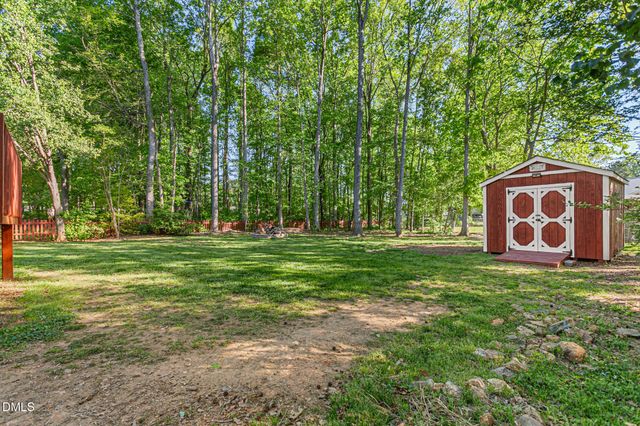 1106 Longleaf Drive, Gibsonville, NC 27249