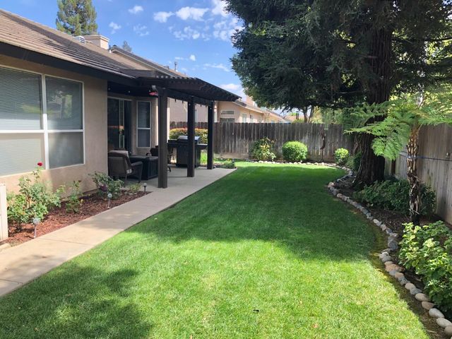 2265 E Utah Avenue, Fresno, CA 93720