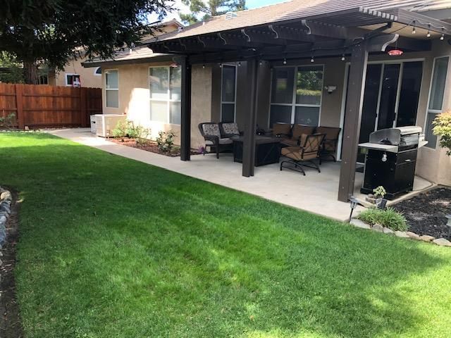 2265 E Utah Avenue, Fresno, CA 93720