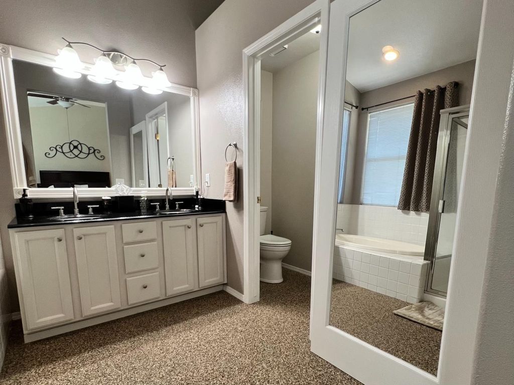 Image 16 of property listing at 2265 E Utah Avenue, Fresno, CA 93720