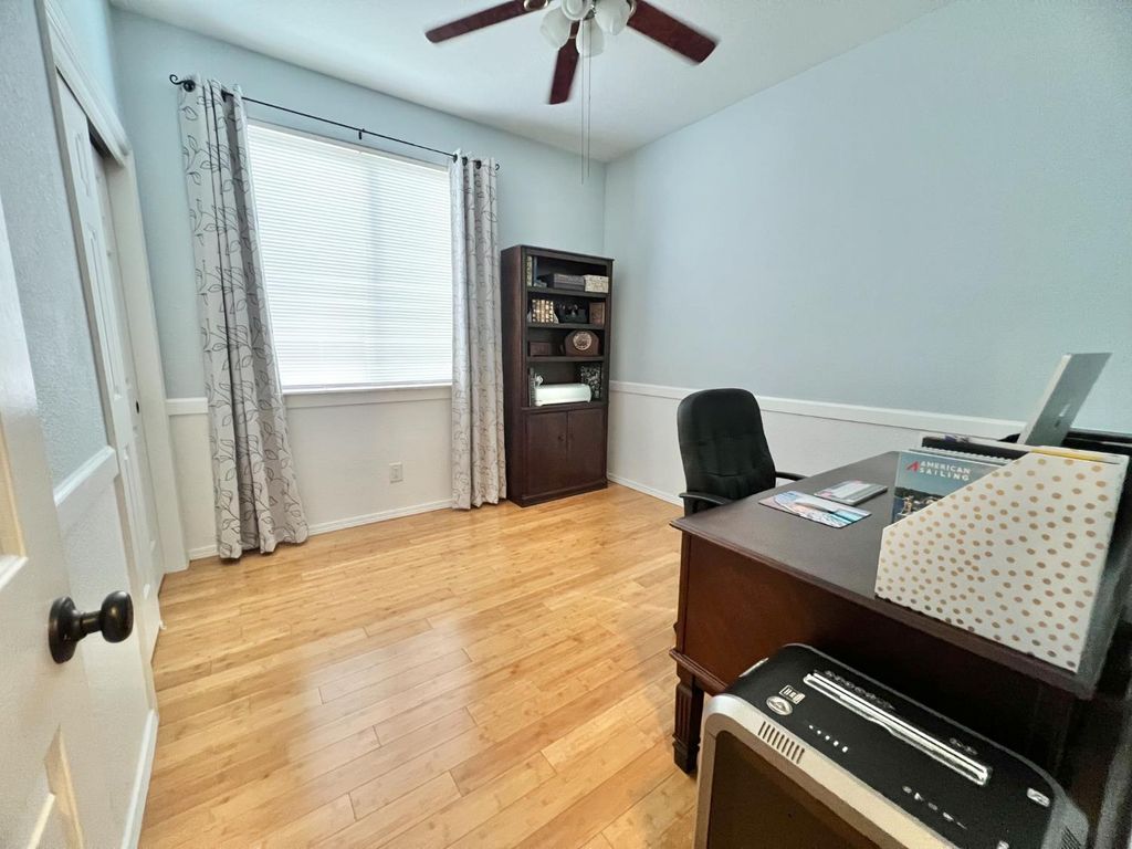 Image 20 of property listing at 2265 E Utah Avenue, Fresno, CA 93720