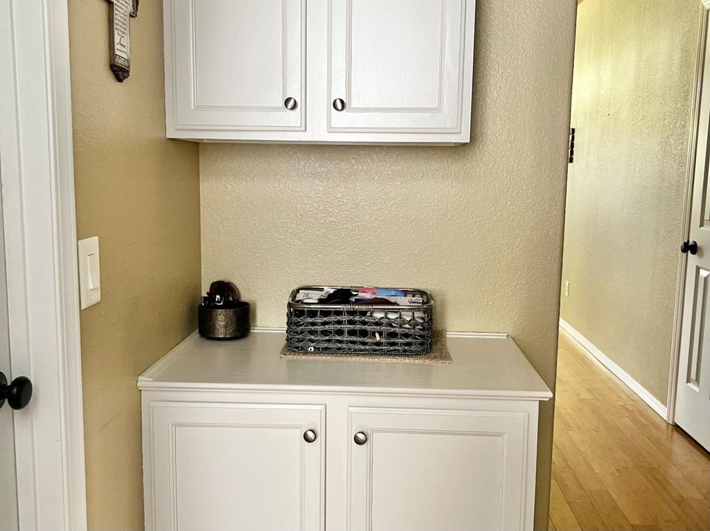 Image 23 of property listing at 2265 E Utah Avenue, Fresno, CA 93720