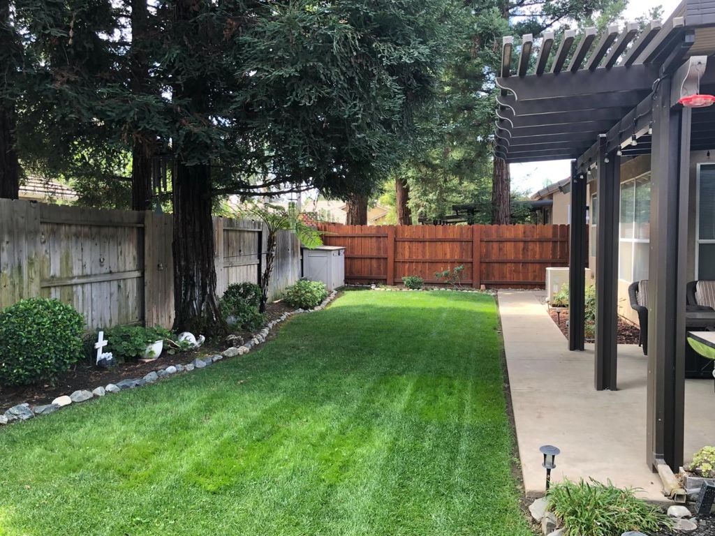 Image 26 of property listing at 2265 E Utah Avenue, Fresno, CA 93720