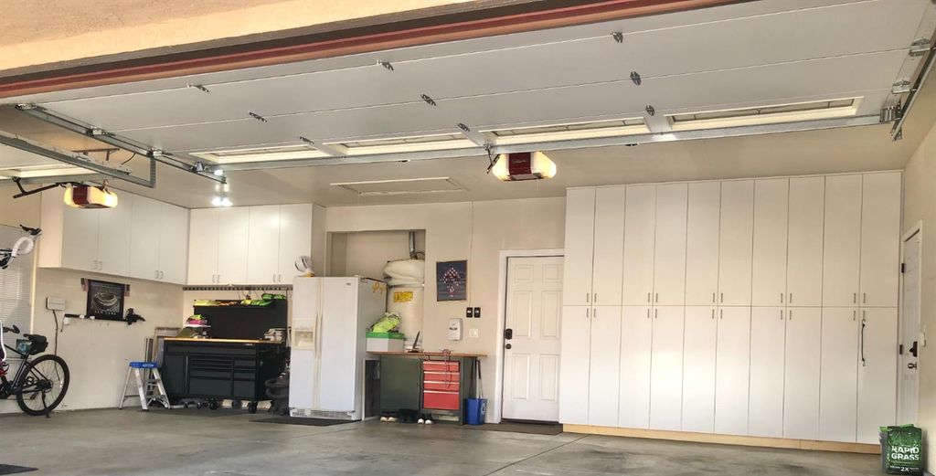 Image 30 of property listing at 2265 E Utah Avenue, Fresno, CA 93720