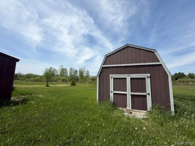 5983 Welch Road, Emmett Township, MI 48022