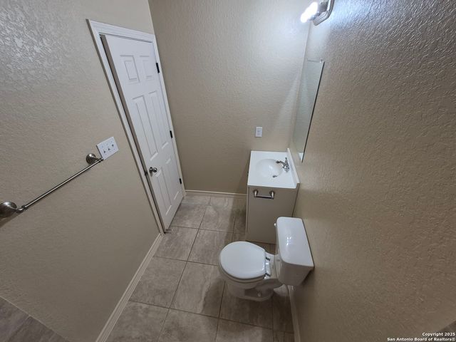 7315 Colina Way Unit 103, Converse, TX 78109