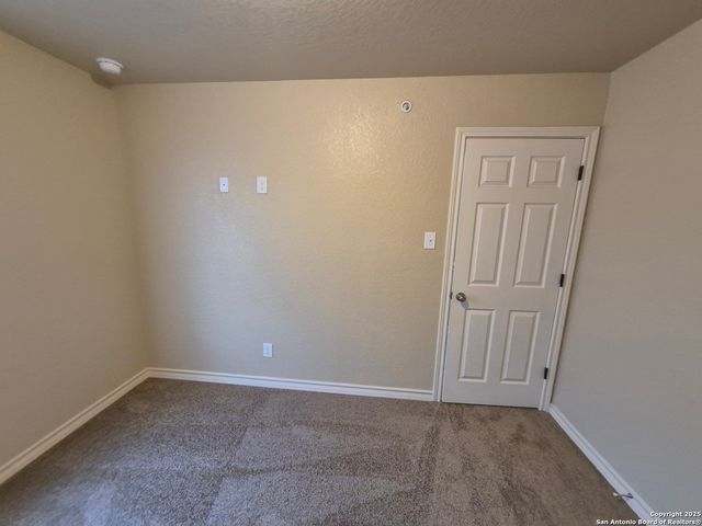 7315 Colina Way Unit 103, Converse, TX 78109
