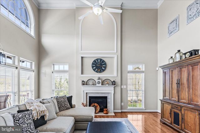 40 FAWN HILL RD, Hanover, PA 17331