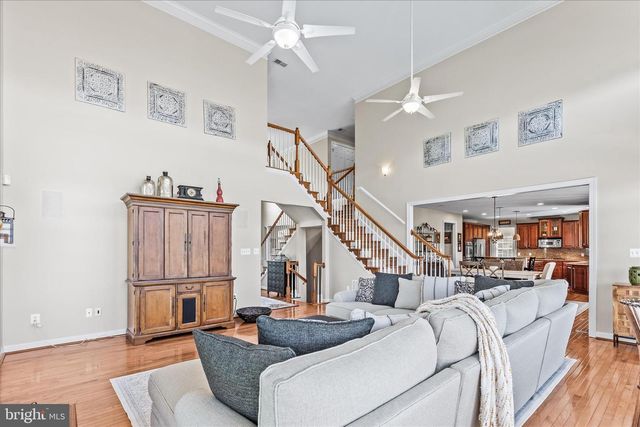 40 FAWN HILL RD, Hanover, PA 17331