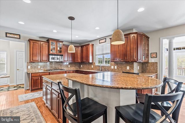 40 FAWN HILL RD, Hanover, PA 17331