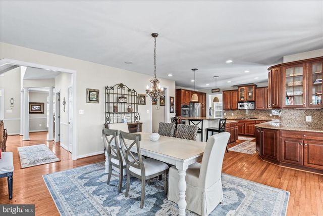 40 FAWN HILL RD, Hanover, PA 17331