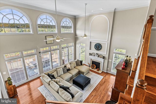 40 FAWN HILL RD, Hanover, PA 17331