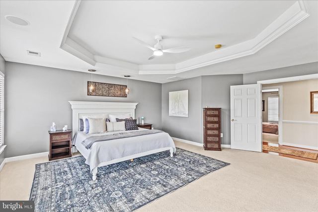 40 FAWN HILL RD, Hanover, PA 17331