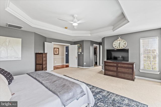 40 FAWN HILL RD, Hanover, PA 17331