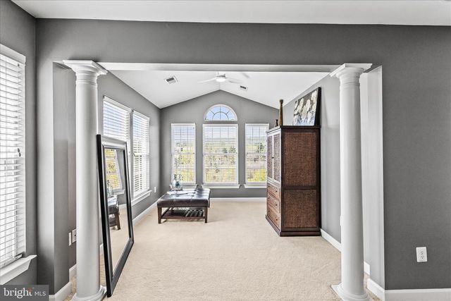 40 FAWN HILL RD, Hanover, PA 17331
