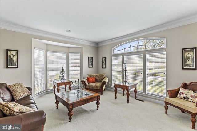 40 FAWN HILL RD, Hanover, PA 17331