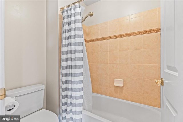 40 FAWN HILL RD, Hanover, PA 17331