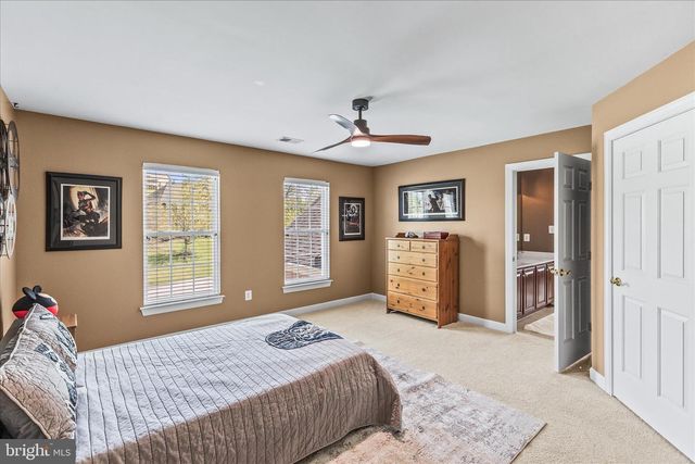 40 FAWN HILL RD, Hanover, PA 17331