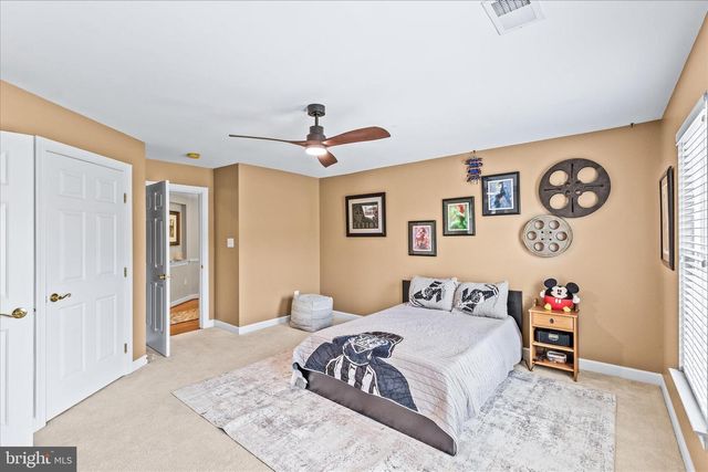 40 FAWN HILL RD, Hanover, PA 17331