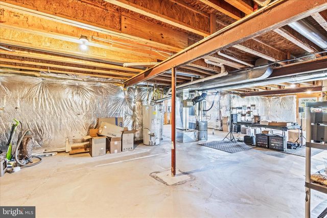 40 FAWN HILL RD, Hanover, PA 17331