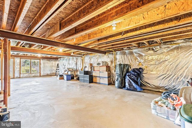 40 FAWN HILL RD, Hanover, PA 17331