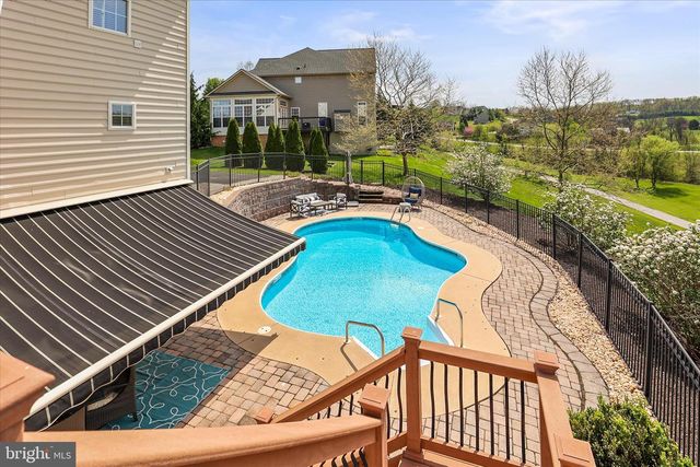 40 FAWN HILL RD, Hanover, PA 17331