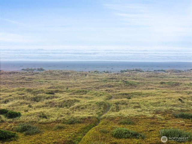 204 Ocean Boulevard, Ocean City, WA 98569