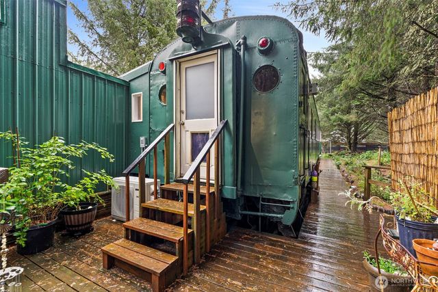 204 Ocean Boulevard, Ocean City, WA 98569