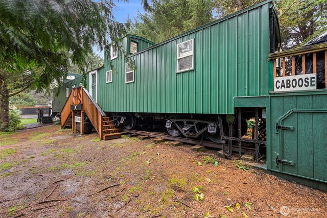 204 Ocean Boulevard, Ocean City, WA 98569