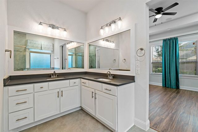 4802 Gingerwood Trace Lane, Rosharon, TX 77583