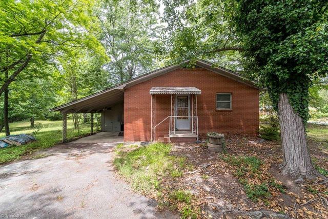 223 Hedgecock Road, High Point, NC 27265