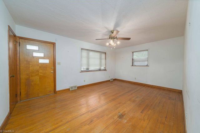 223 Hedgecock Road, High Point, NC 27265