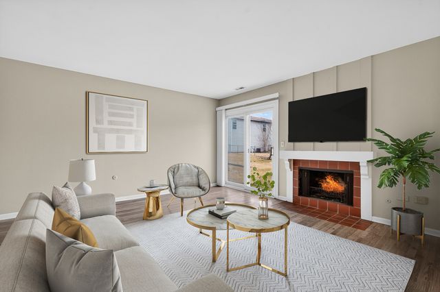 1847 Brighton Circle, Aurora, IL 60506