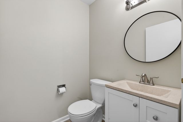 1847 Brighton Circle, Aurora, IL 60506