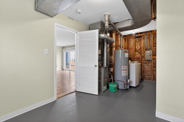 1847 Brighton Circle, Aurora, IL 60506