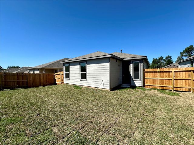 562 Broken Boulder Street, Magnolia, TX 77354