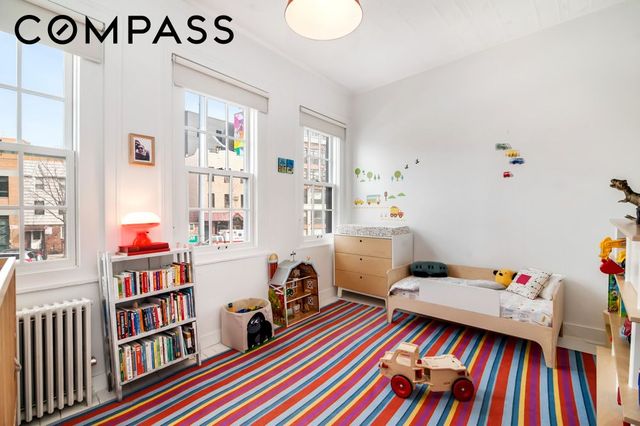 338 Metropolitan Avenue, New York City, NY 11211