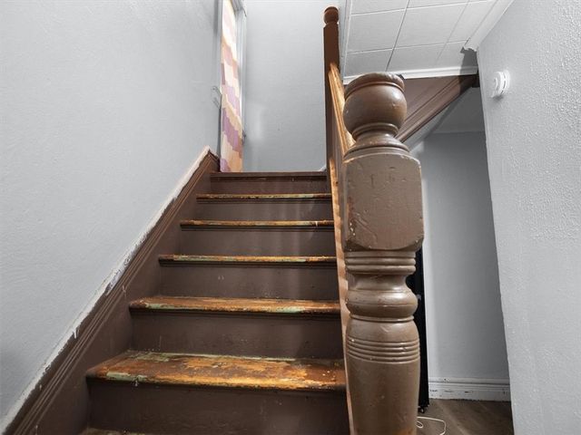 381 Parsells Avenue, Rochester, NY 14609