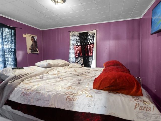 381 Parsells Avenue, Rochester, NY 14609