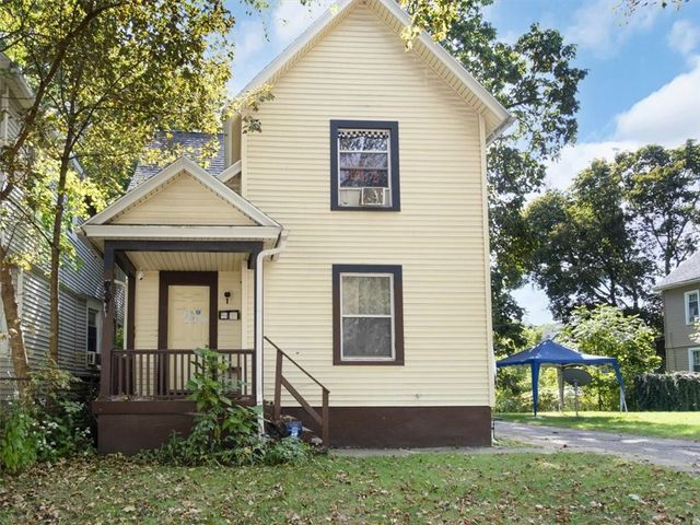 381 Parsells Avenue, Rochester, NY 14609