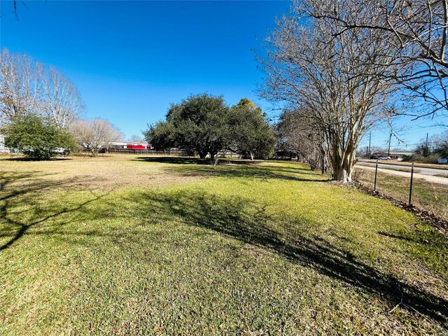 8879 Bailey Road, Pearland, TX 77578