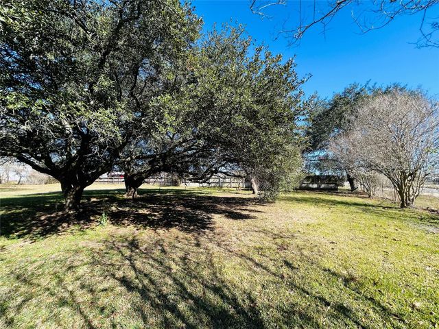8879 Bailey Road, Pearland, TX 77578