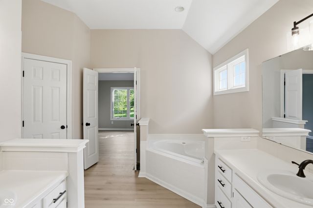 7160 Koldyke Drive, Fishers, IN 46038