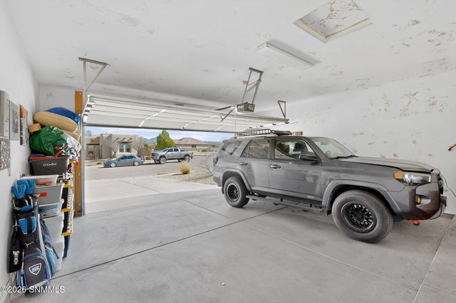 4473 Ojo Caliente Circle, Las Cruces, NM 88011