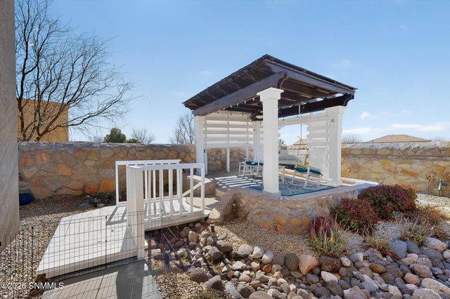 4473 Ojo Caliente Circle, Las Cruces, NM 88011